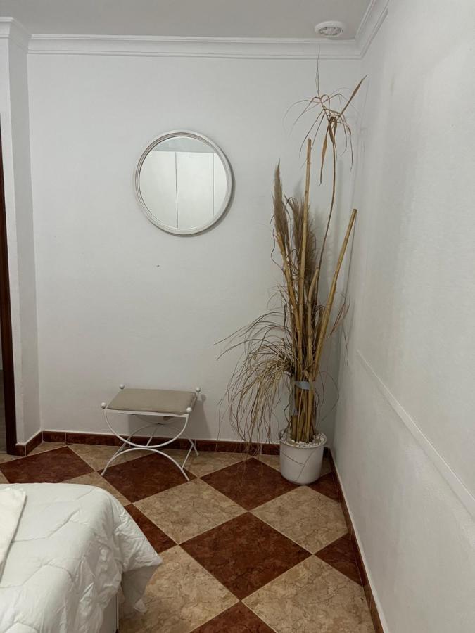 El Torreon 3 Apartment Lora del Rio Luaran gambar