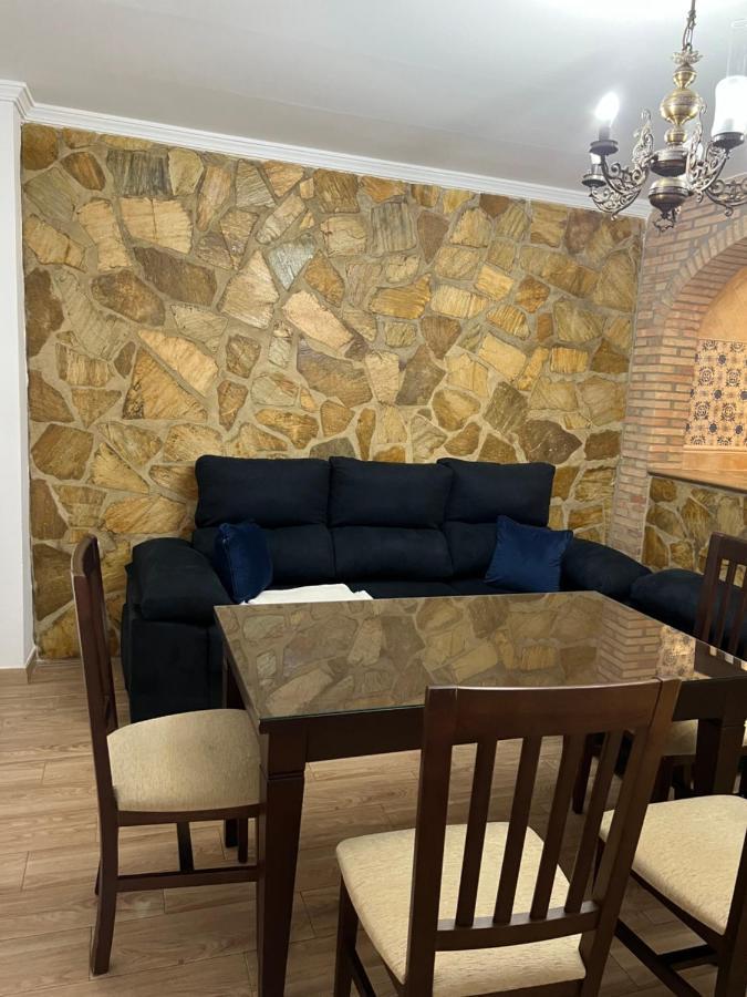 El Torreon 3 Apartment Lora del Rio Luaran gambar
